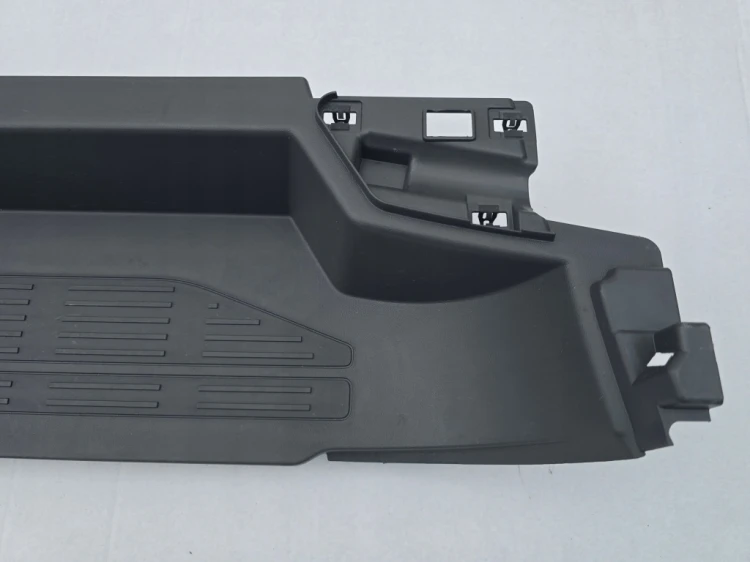 VW T7 MULTIVAN 7T0 OSŁONA STOPIEŃ PODNÓŻEK KRÓTKI STRONA LEWA 7T0863735C