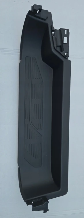 VW T7 MULTIVAN 7T0 OSŁONA STOPIEŃ PODNÓŻEK KRÓTKI STRONA PRAWA 7T0863736C