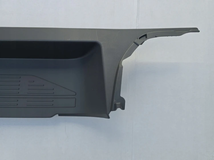 VW T7 MULTIVAN 7T0 LONG OSŁONA STOPIEŃ PODNÓŻEK STRONA LEWA 7T0863725C