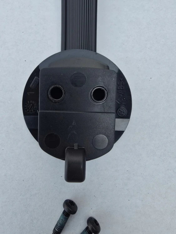RĄCZKA UCHWYT KLAPY BAGAZNIKA VW T7 MULTIVAN 7H5829621B