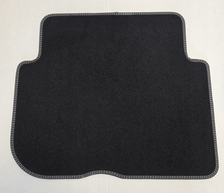 NOWE OEM. VW TOURAN DYWANIKI WELUROWE 1T1863011L