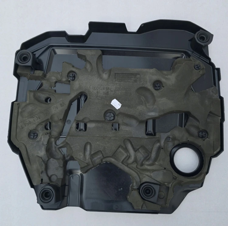 VW AUDI SEAT SKODA 2.0 TDI POKRYWA OSŁONA SILNIK 05L103925F 05L103954T