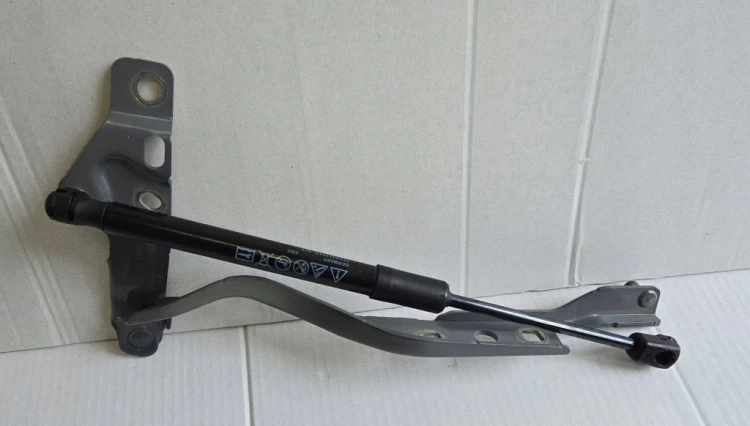 ZAWIAS MASKI PRAWY VW T7 MULTIVAN 7T0823302 SIŁOWNIK 7T0823359D LA7C