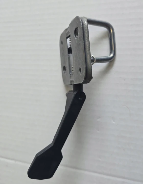 HAK RYGIEL MASKI VW T7 MULTIVAN 7T0823186