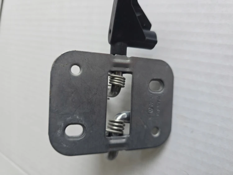 HAK RYGIEL MASKI VW T7 MULTIVAN 7T0823186