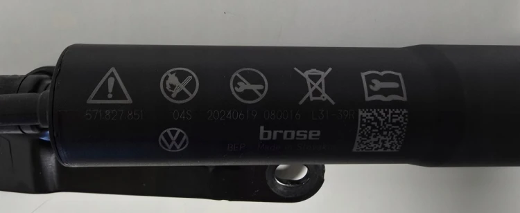 VW MULTIVAN T7 ELEKTRYCZNE SIŁOWNIKI KLAPY BAGAŻNIKA 7T0827851C KOMPLET