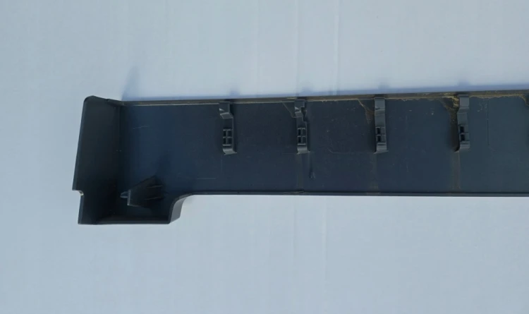 7T0843795H LEWA LISTWA OSŁONA NAKŁADKA BOCZNA VW T7 MULTIVAN LH7J