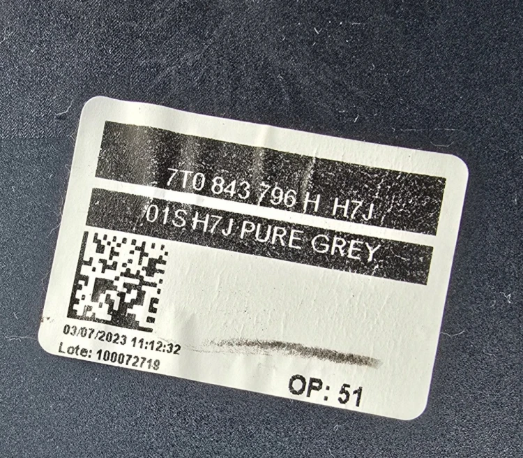 7T0843796H PRAWA LISTWA OSŁONA NAKŁADKA BOCZNA VW T7 MULTIVAN LH7J