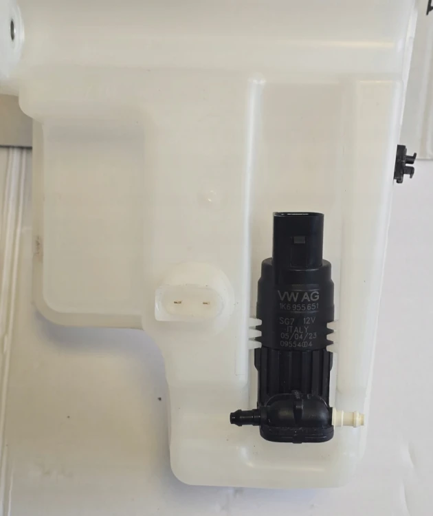 ZBIORNIK ZBIORNICZEK PŁYNU SPRYSKIWACZY T7 MULTIVAN TRANSPORTER 7T0955449A