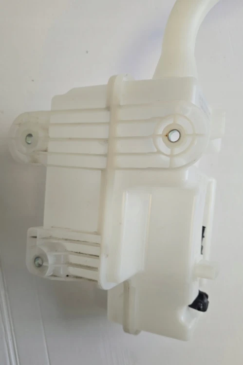 ZBIORNIK ZBIORNICZEK PŁYNU SPRYSKIWACZY T7 MULTIVAN TRANSPORTER 7T0955449A