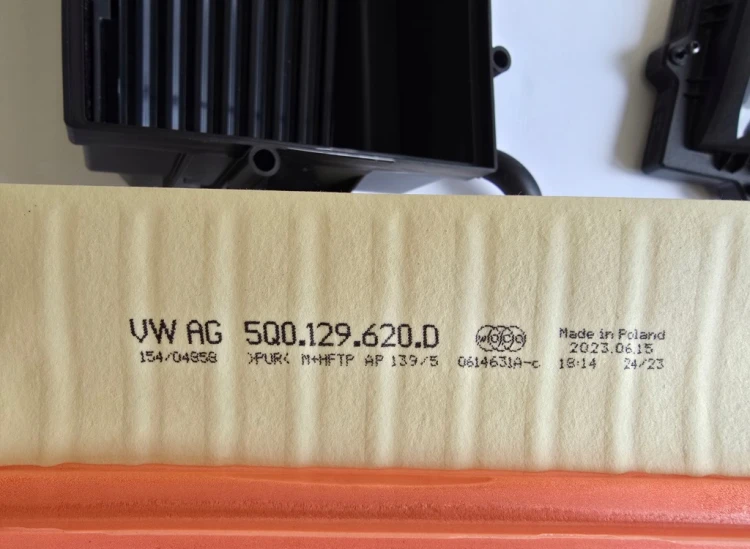 VW OBUDOWA FILTRA POWIETRZA 5QF129601F 5QF129607A 5Q0129620D 05L906461E