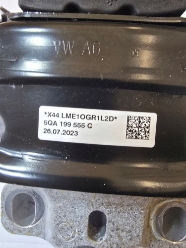 5QA199555C PODUSZKA ŁOŻE SKRZYNI VOLKSWAGEN SKODA SEAT AUDI OEM