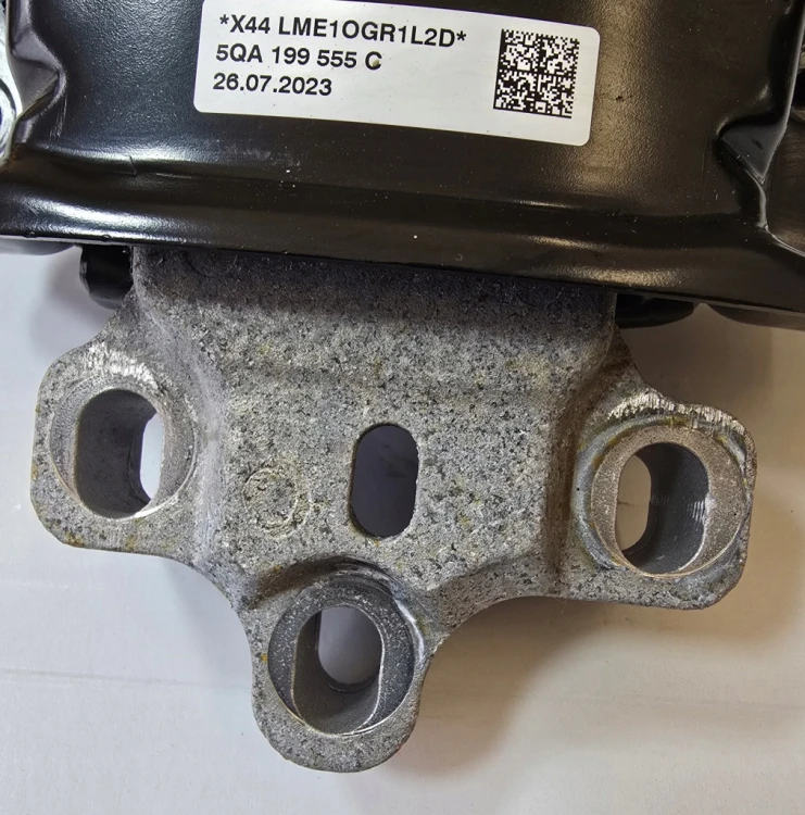 5QA199555C PODUSZKA ŁOŻE SKRZYNI VOLKSWAGEN SKODA SEAT AUDI OEM