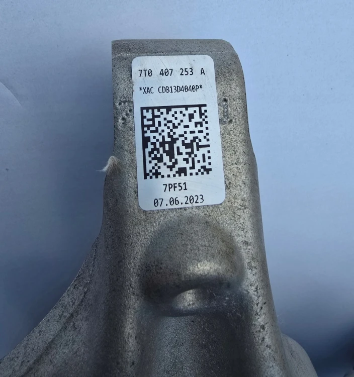 7T0407254A 7T0407621A ZWROTNICA PRZÓD PRAWY OEM VW T7 MULTIVAN TRANSPORTER