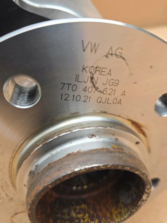 7T0407621A 7T0501413C 7T0501071C ZWROTNICA WAHACZ LEWA TYŁ OEM VW T7