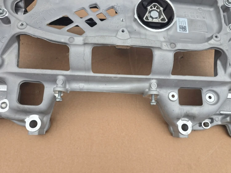 7T0199369K 7T0199313C 7T0411303J SANKI WÓZEK SILNIKA OEM VW T7 NOWY