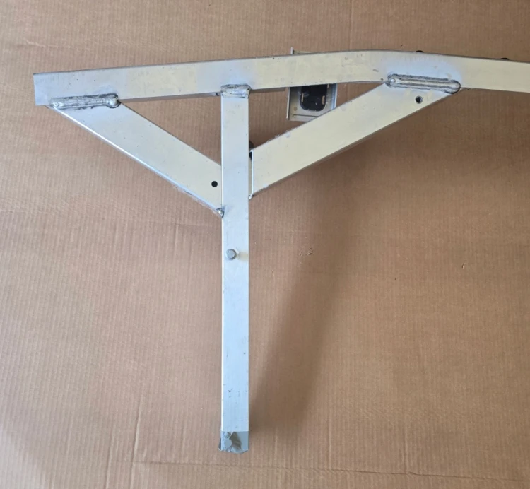 7T0803037C VW T7 TRANSP MULTIVAN BELKA POD CHŁODNICE DOLNA SANKI ALUMINIUM