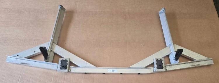 7T0803037C VW T7 TRANSP MULTIVAN BELKA POD CHŁODNICE DOLNA SANKI ALUMINIUM