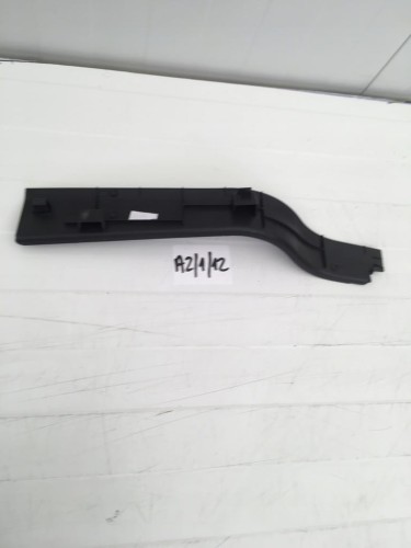 OSŁONA POSZYCIE SŁUPKA VW GOLF 7 VII 5G0868224B