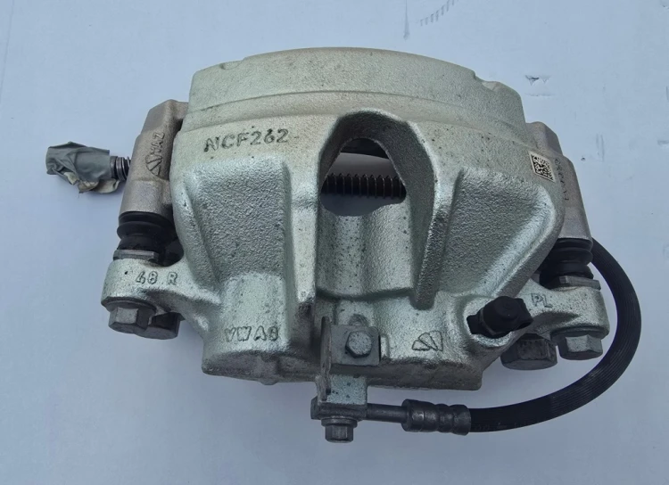 7T0615124A ZACISK HAMULCOWY PRZÓD PRAWY OEM VW T7 MULTIVAN TRANSPORTER