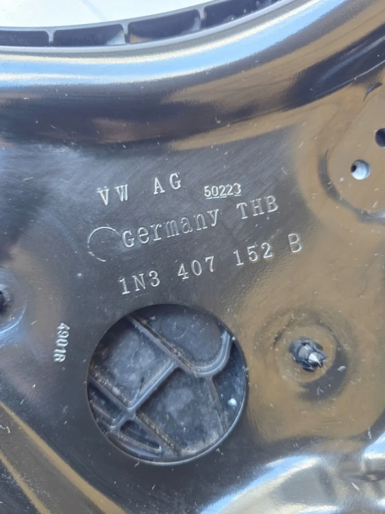 1N3407152B 1N3407118B 1N3365B WAHACZ PRAWY PRZEDNI OEM VW ID BUZZ