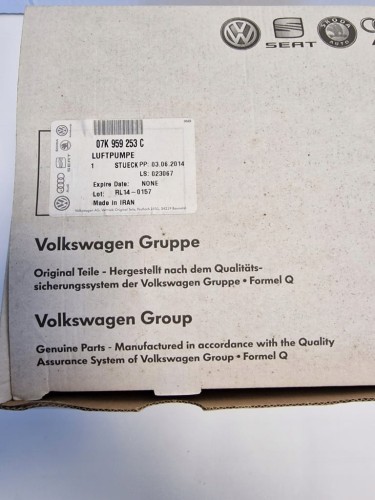 POMPA WTÓRNA AUDI A8 / S8 , Q5 , Q7 07K959253 C