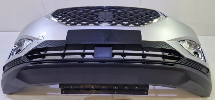 SEAT TARRACO LA7W ZDERZAK PRZEDNI PRZÓD 5FJ807221 BRAK OTWORÓW POD PDC
