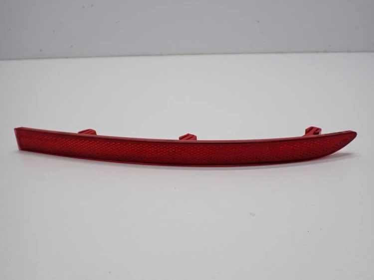 ODBLASK ZDERZAKA PRAWY TYŁ ORYGINAŁ 5N0945106 VW TIGUAN I 5N0 13R