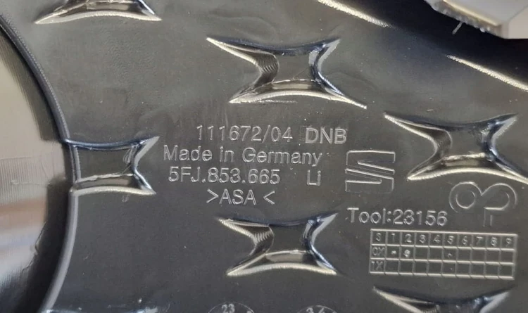 SEAT TARRACO KRATKA OSŁONA LEWA HALOGEN 5FJ853665