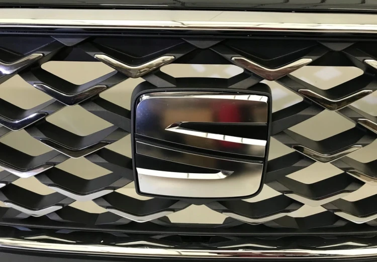 SEAT TARRACO LI7F 6XPDC ZDERZAK PRZÓD 5FJ807221