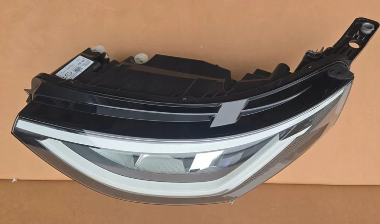 VW ID BUZZ PRZEDNIA LEWA LAMPA REFLEKTOR FULL LED 1T3941005A KOMPLETNA