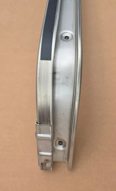 VW ID BUZZ CARGO PROWADNICA SZYNA DRZWI BOCZNA LEWA 1T3843871H