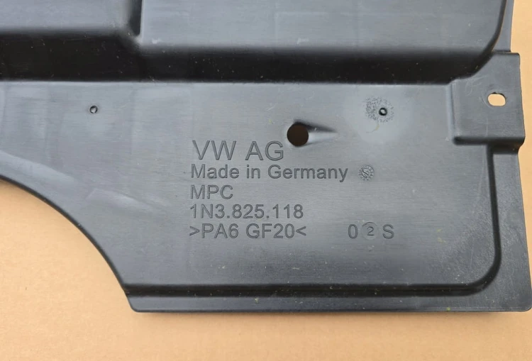 VW ID BUZZ OSŁONA PODWOZIA PŁYTA MASKOWNICA 1N3825117 1N3825271