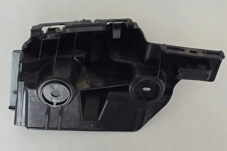 VW ID BUZZ ŚLIZG ZDERZAKA TYLNY PRAWY 1T3807484B