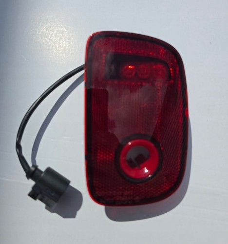 VW ID. BUZZ LAMPA LED TYLNA ODBLASK W ZDERZAKA LEWY TYŁ 1T3945403