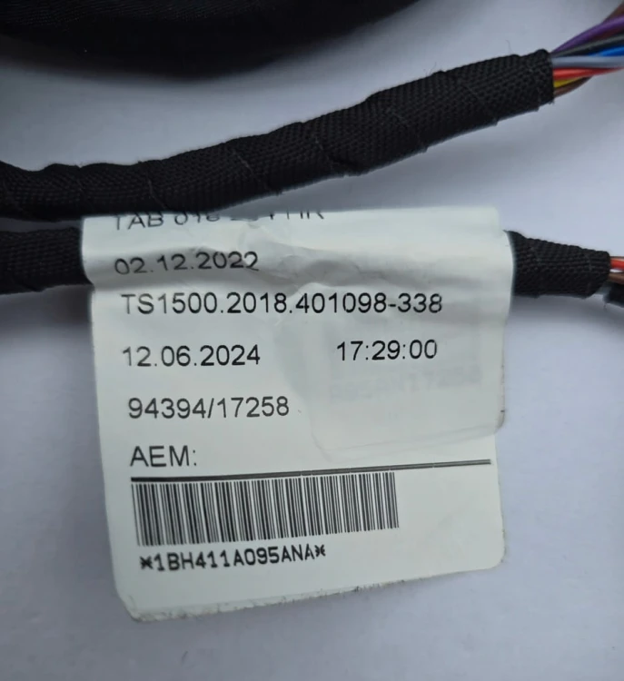 VW ID.4 WIĄZKA INSTALACJA 6 PDC ZDERZAKA PRZÓD 11A971095AN