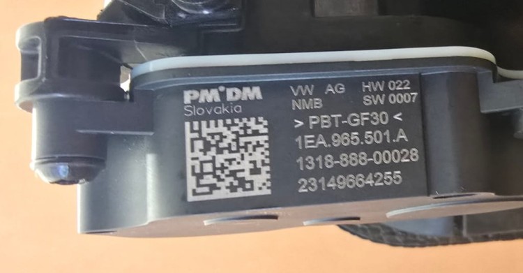 VW ID.4 PAS PRZEDNI WZMOCNIENIE CHŁODNICE CHŁODNICE WENTYLATOR KOMPLET 2023
