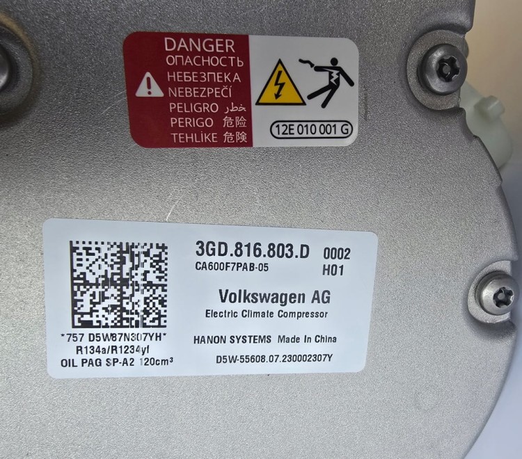 VOLKSWAGEN SKODA SEAT KOMPRESOR SPRĘŻARKA KLIMATYZACJI 3GD816803D OEM