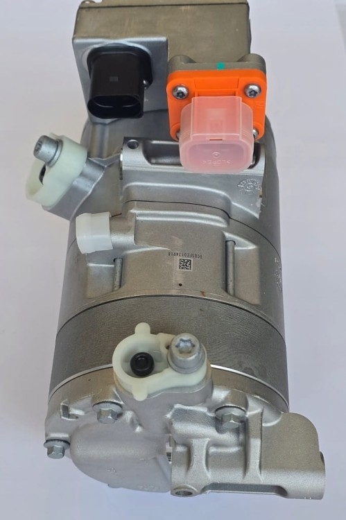 VOLKSWAGEN SKODA SEAT KOMPRESOR SPRĘŻARKA KLIMATYZACJI 3GD816803D OEM