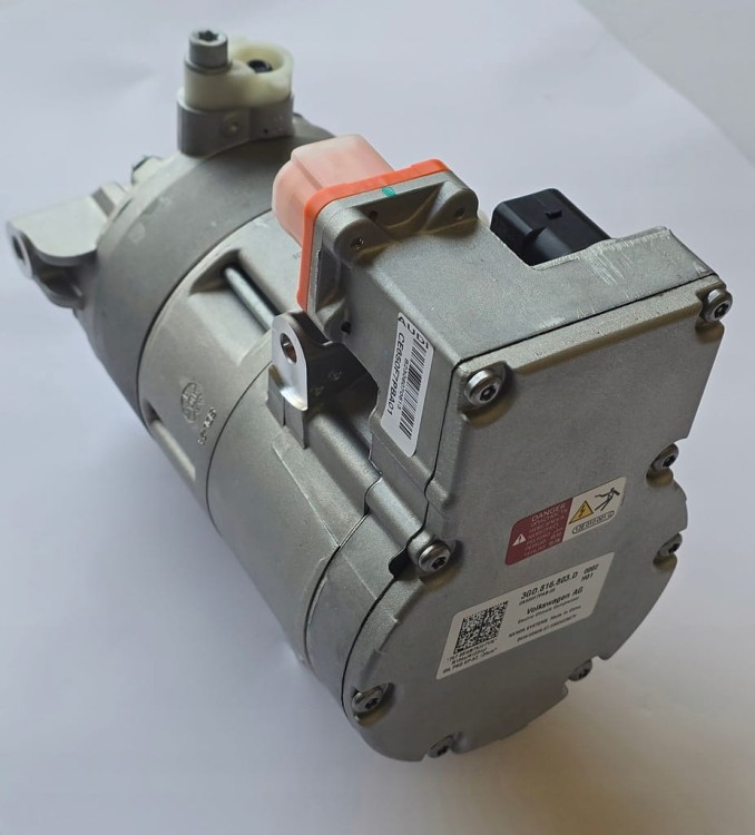 VOLKSWAGEN SKODA SEAT KOMPRESOR SPRĘŻARKA KLIMATYZACJI 3GD816803D OEM