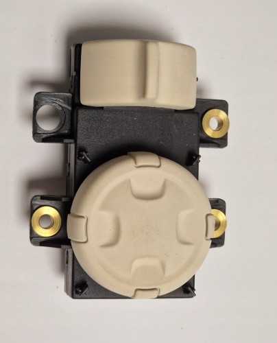 AUDI A8 D3 PRZYCISK REGULACJI FOTELA 4E0959777C