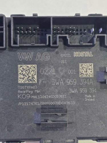VW AUDI SKODA SEAT STEROWNIK MODUŁ DRZWI 3WA959394A PRAWY TYŁ