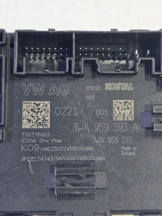 VW AUDI SKODA SEAT STEROWNIK MODUŁ DRZWI 3WA959593A LEWY PRZÓD