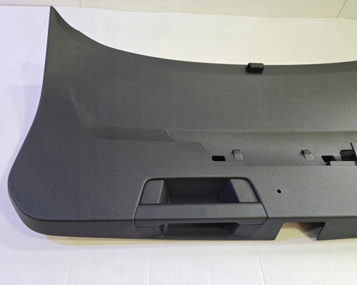 VW TIGUAN III OSŁONA TAPICERKA KLAPY BAGAŻNIKA 571867601