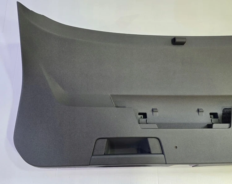 VW TIGUAN III OSŁONA TAPICERKA KLAPY BAGAŻNIKA 571867601