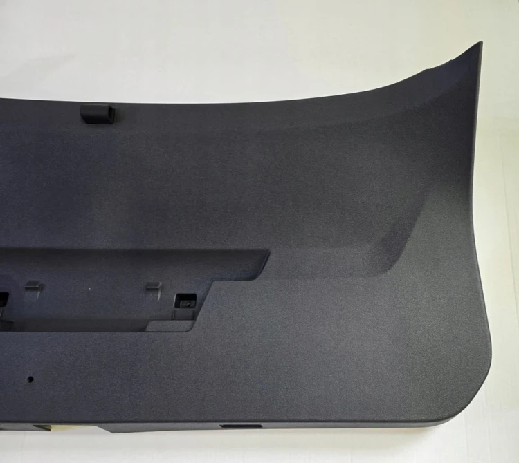 VW TIGUAN III OSŁONA TAPICERKA KLAPY BAGAŻNIKA 571867601