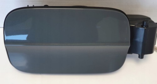 AUDI A3 KLAPKA WLEWU PALIWA 8V4809907C 8V4809906F