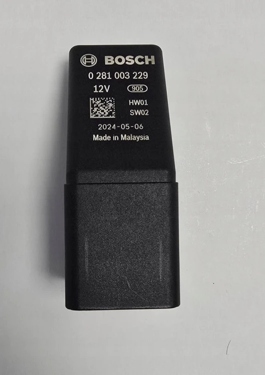 VW AUDI SKODA SEAT PRZEKAŹNIK ŚWIEC BEZPIECZNIK ZŁĄCZE 3WA941329