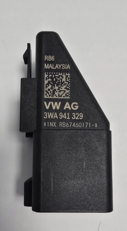 VW AUDI SKODA SEAT PRZEKAŹNIK ŚWIEC BEZPIECZNIK ZŁĄCZE 3WA941329