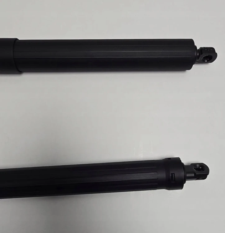 VW TIGUAN III ELEKTRYCZNE SIŁOWNIKI KLAPY BAGAŻNIKA 571827522 571827851